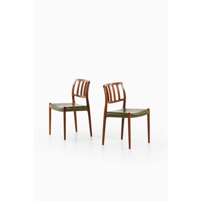 Dining Chairs in Rosewood and Green Leather attributed to Niels O. Møller, 1970s, Set of 8 For Sale - Image 4 of 10