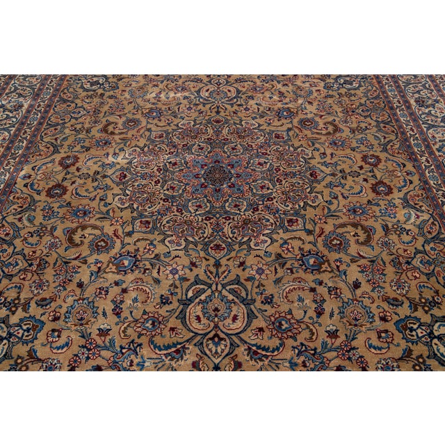 Brown Vintage Kashan Handmade Wool Rug With Rosette Motif For Sale In New York - Image 6 of 8