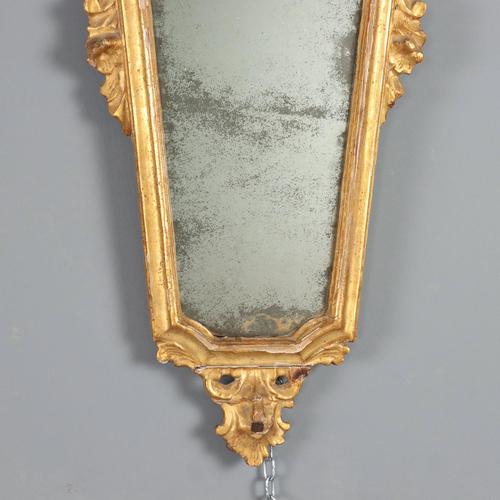 Carved and Gilded Wooden Frames, Set of 4 For Sale - Image 6 of 15