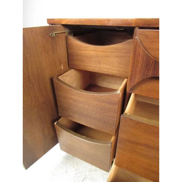 Brown Mid-Century Walnut Perspecta Style Dresser For Sale - Image 8 of 11