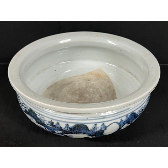 Late 20th Century Chinese Art Porcelain Blue and White Incense Burner With Mountain Scenery Design For Sale - Image 10 of 14