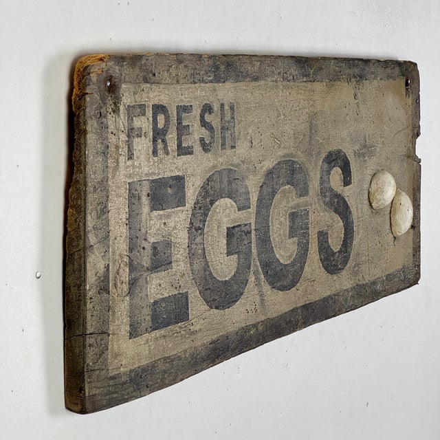 American Antique 19th Century "Fresh Eggs" Wooden Sign With Applied Egg Shells For Sale - Image 3 of 15