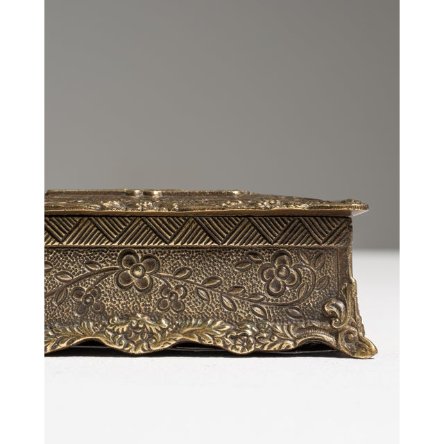 20th Century French Repoussé Brass Trinket Box For Sale - Image 10 of 15