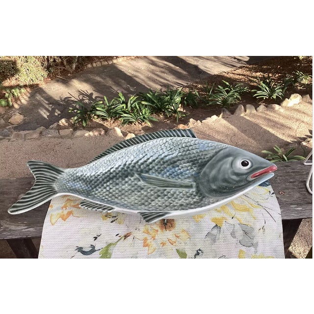 1950s Vintage Majolica Fish Platter | 1950s For Sale - Image 5 of 5