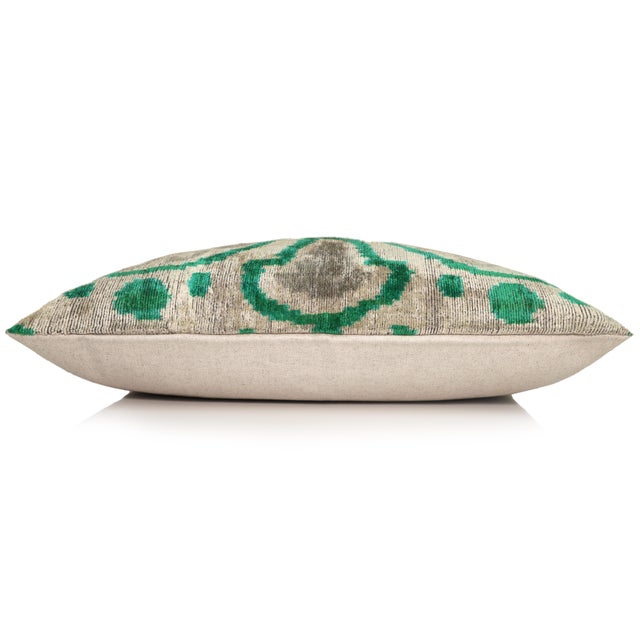 Hand-Knotted Silk Velvet Ikat Lumbar Pillow - 16x24 Emerald & Silver For Sale - Image 4 of 7