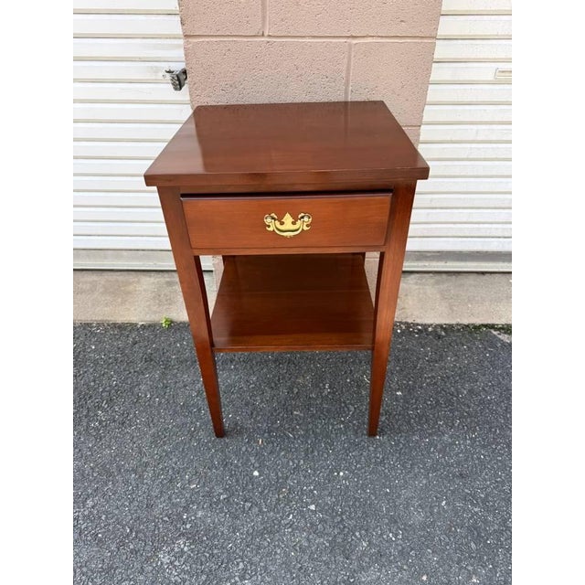 Late 20th Century Pair of American Shaker Style 2 Tier Side Tables by Suter's Handcrafted Furniture For Sale - Image 5 of 12