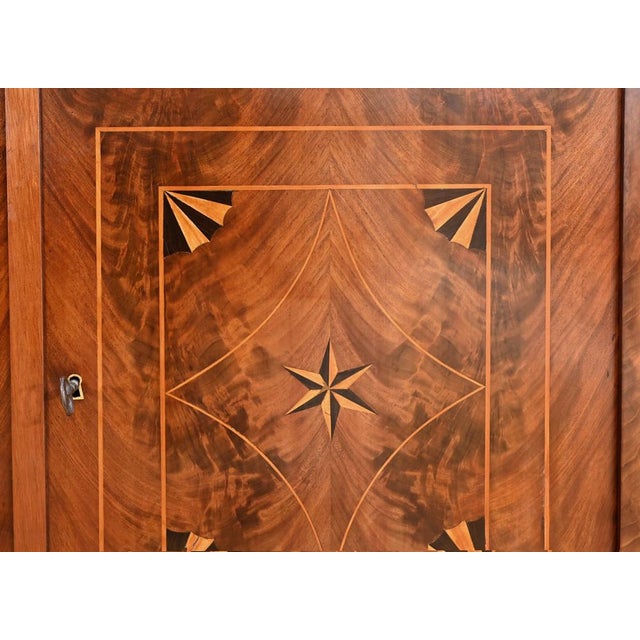 Burl Mahogany Buffet, Early 19th Century For Sale - Image 14 of 18