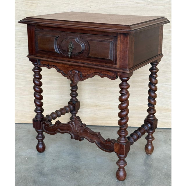 Mid 20th Century Pair of Spanish Carved Nightstands with Drawer and low crest For Sale - Image 17 of 18