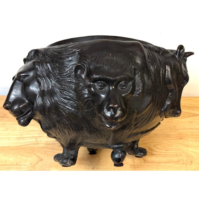 Large Meiji Japanese Bronze Zoomorphic Jardinière Attributed to Genryusai Seiya For Sale - Image 9 of 18
