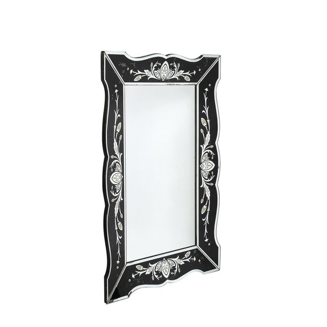 Silver Hollywood Shadow Box Mirror in Reverse Etched & Beveled Eglomise Detailing For Sale - Image 8 of 17
