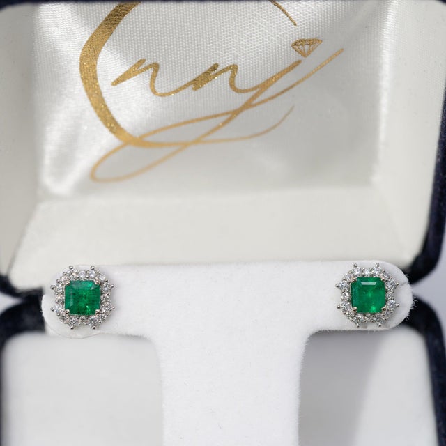 Modern Colombian Emerald Earrings With Earth-Mined Diamond Accents: Solid 14k Gold, 5mm For Sale - Image 3 of 7