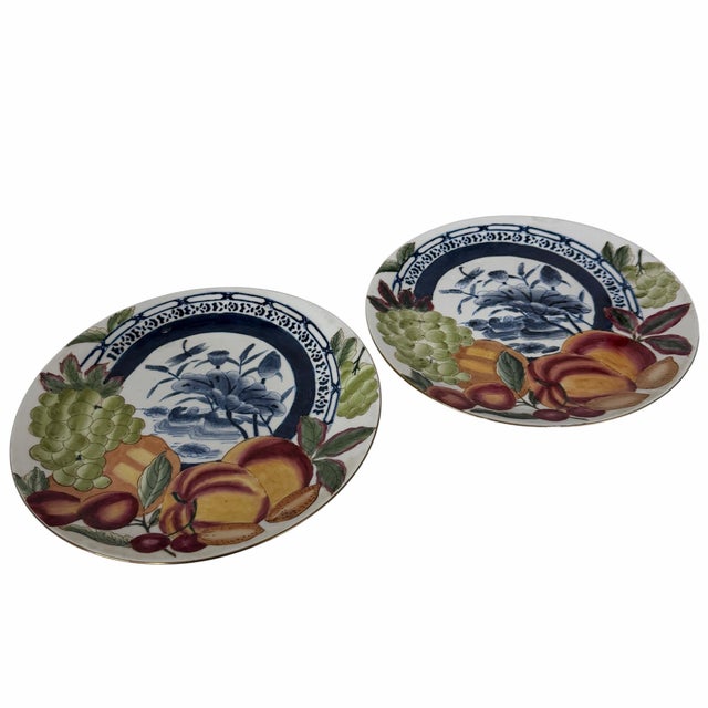 Chinoiserie Vintage Chinoiserie Decorative Plates - A Pair For Sale - Image 3 of 4