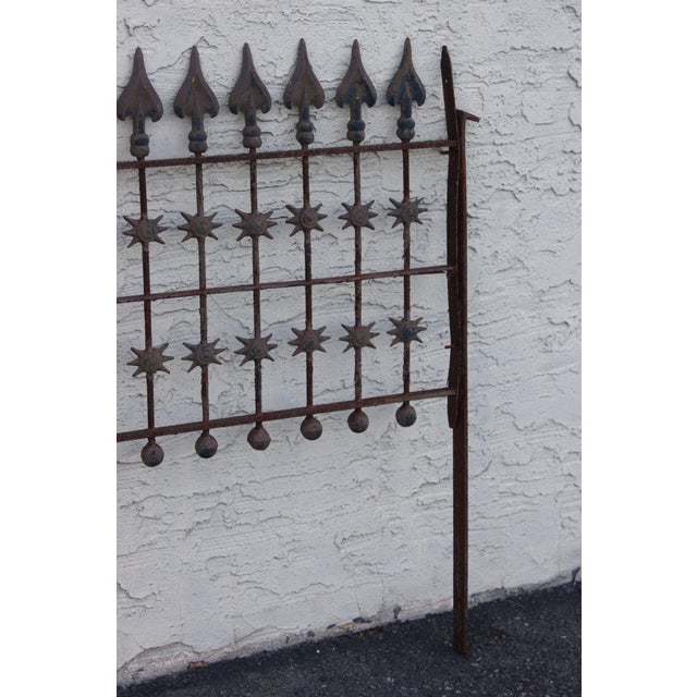 Antique Cast Iron Garden Fence Section With Spear Finials And Star Motif For Sale - Image 10 of 18