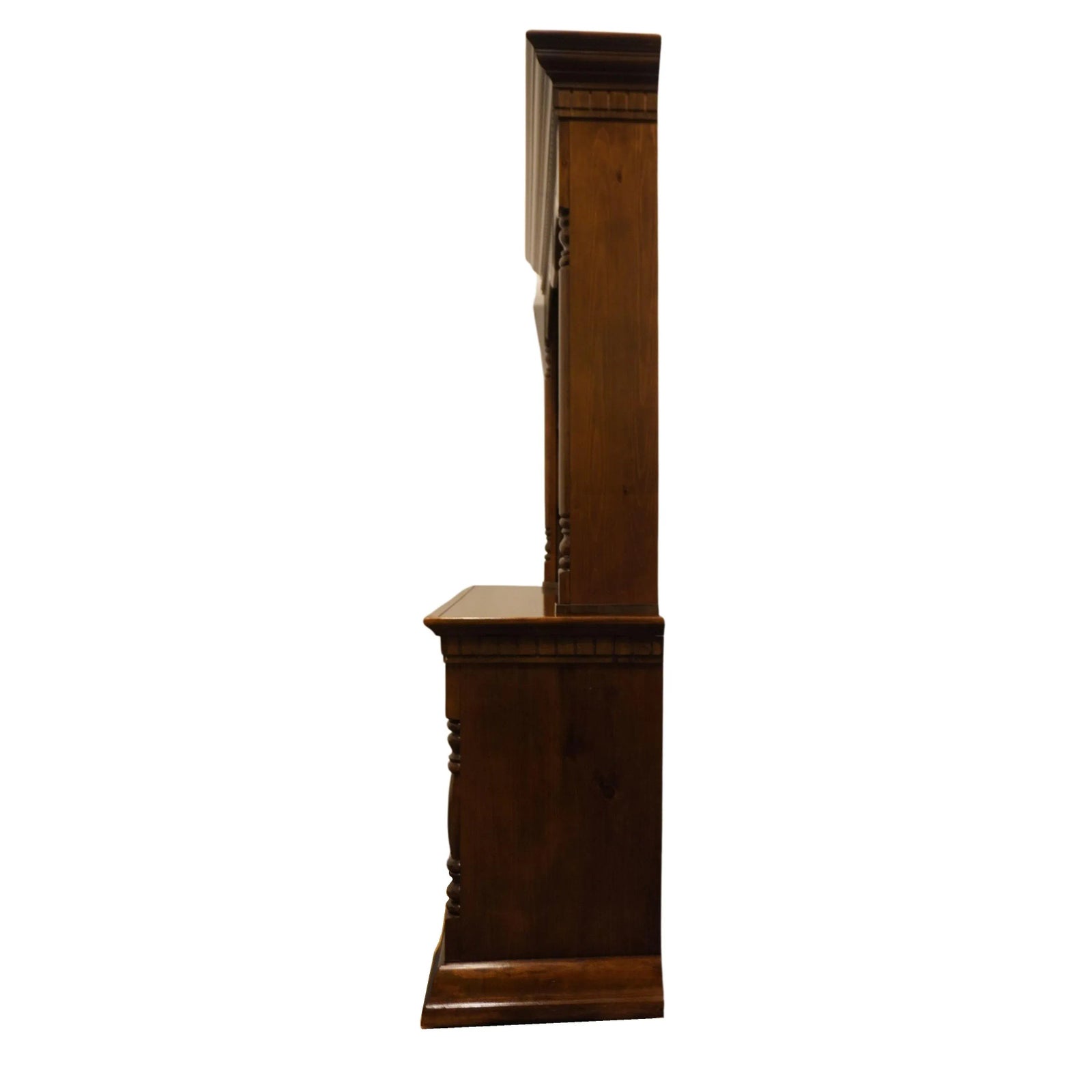 Bassett Furniture Solid Pine Rustic Americana 69" Dresser W. Mirror Hutch 1184-237 / 1184-239