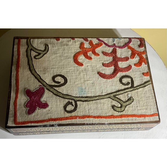 Middle Eastern Moorish Jewelry Box For Sale In Miami - Image 6 of 12