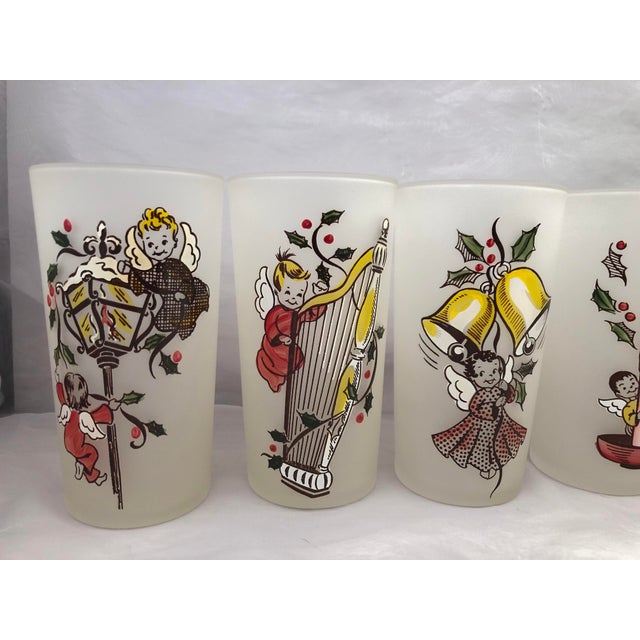 ГЕЙ БОЛЗОО ХОЛБООСУУД