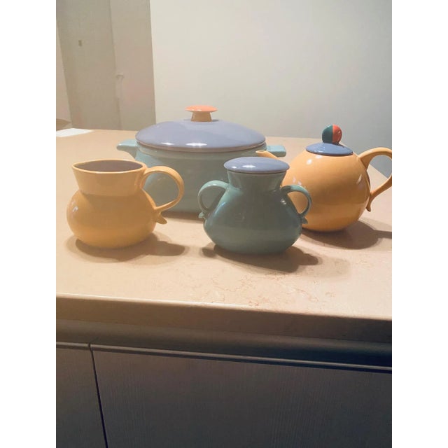 Rare, Never-Used Lindt Stymeist Colorways Serveware Set of 4 - Memphis Postmodern Japan For Sale - Image 13 of 13