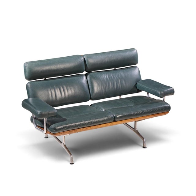 Charles & Ray Eames for Herman Miller Model Es108 Mid Century Walnut and Leather Two-Seat Sofa For Sale - Image 9 of 10