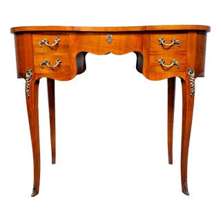 20th Century Louis XV Bean-Shaped Dressing Table For Sale
