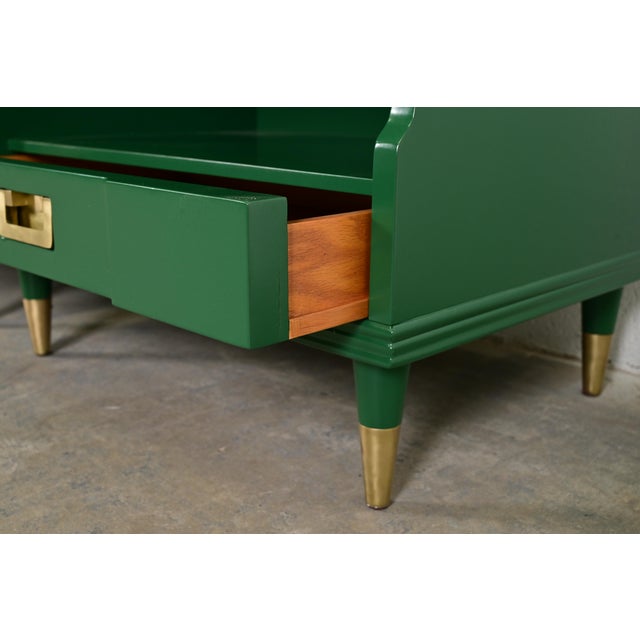 John Widdicomb Mid-Century Modern Hollywood Regency Green Lacquered Nightstands, Newly Refinished For Sale - Image 10 of 13