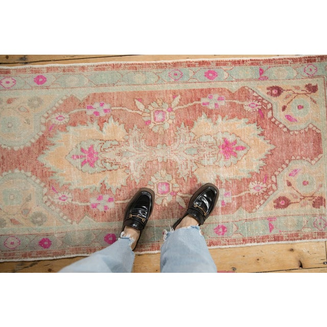 :: Double oversized palmette design motif with sharp serrated contour and expressive elongated character. Buffered on...