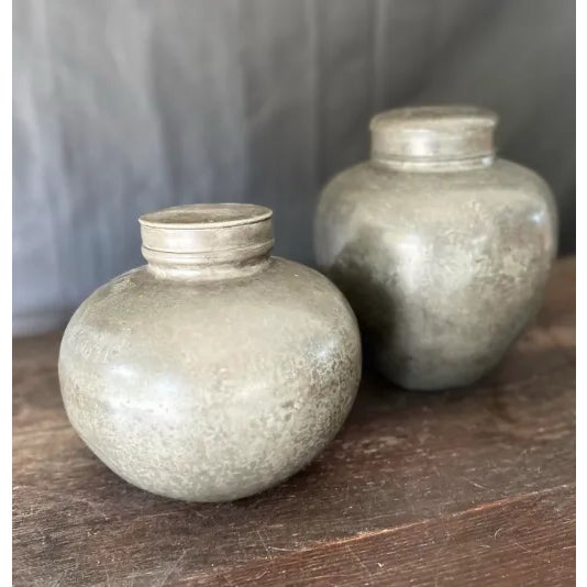 Industrial Early 20th Century Cast Zinc Vase or Urn For Sale - Image 3 of 4