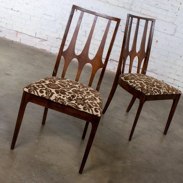 Mid-Century Modern 1962-1970 Mid Century Modern Broyhill Brasilia Walnut Dining or Side Chairs a Pair For Sale - Image 3 of 17