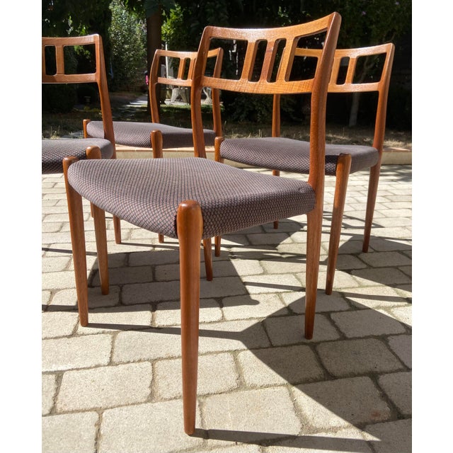 Model 79 Dining Chairs in Teak by Niels Otto (N. O.) Møller for J.L. Møllers, Denmark, 1960s, Set of 4 For Sale - Image 4 of 11
