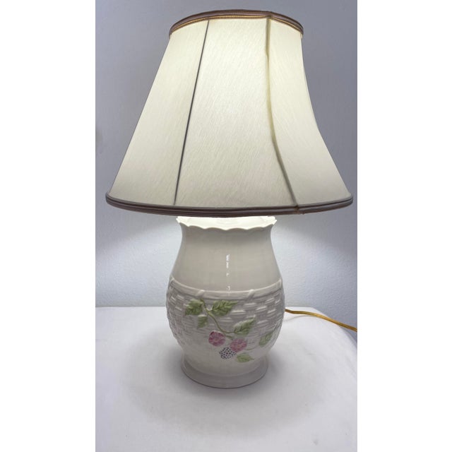 This very unique Belleek lamp takes your Belleek Collection to the next level. This lamp is in perfect condition and is...