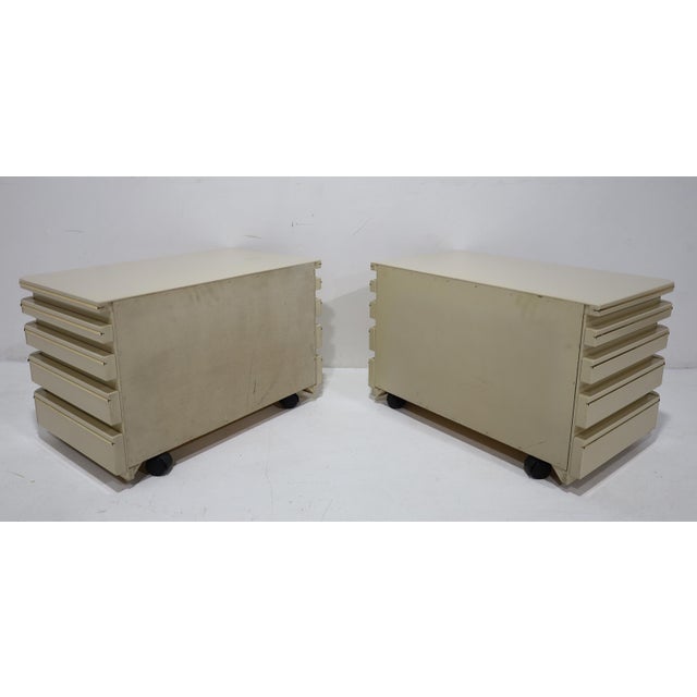 Mid-Century Modern Pair of Roger Rougier Nightstands in Lacquer With Gold Trim For Sale - Image 3 of 9