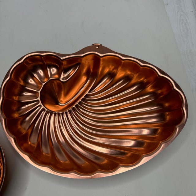 French Vintage Copperware Lobster and Shell Molds- Set of Two For Sale - Image 3 of 7