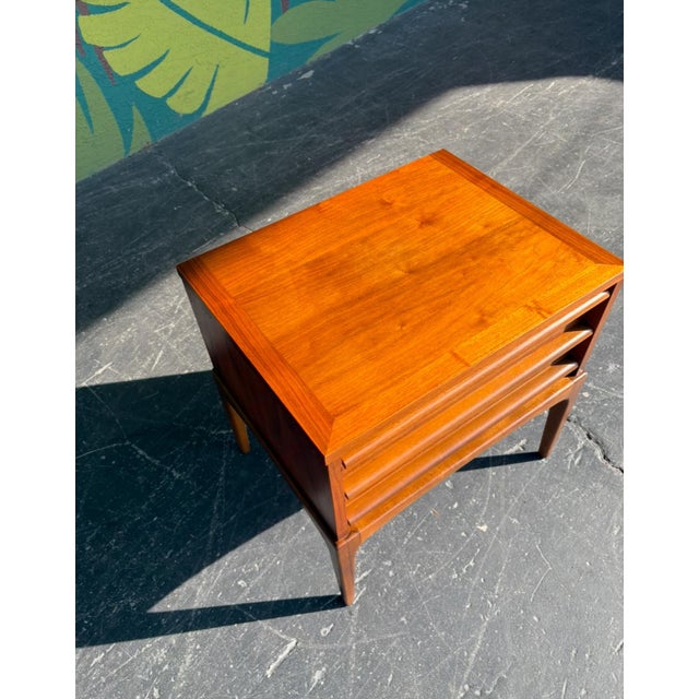 Lane Furniture Mid Century Lane Rhythm Nightstand For Sale - Image 4 of 7