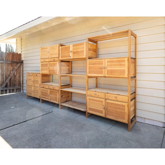Mid-Century 1980s Lundia Modular Shelving Wall Unit – Natural Solid Pine For Sale - Image 4 of 11