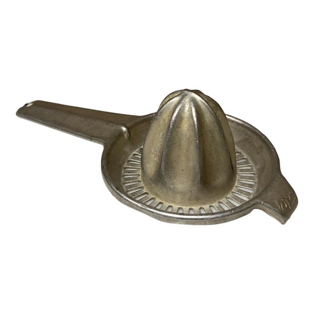 1960s Airstream Foley Handheld Citrus Juicer Reamer Aluminum For Sale