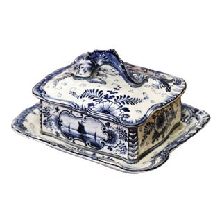 Early 20th Century Royal Bonn Delft Faience Sardine Dish With Dolphin Handle For Sale