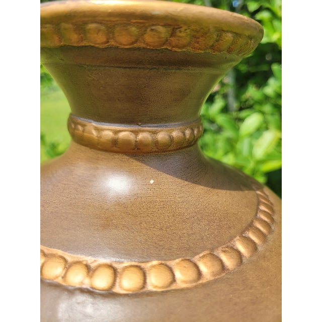 Metal Late 20th Century Hand-Painted Chinoiserie Bird & Blossom Trophy Urn Vase For Sale - Image 7 of 11