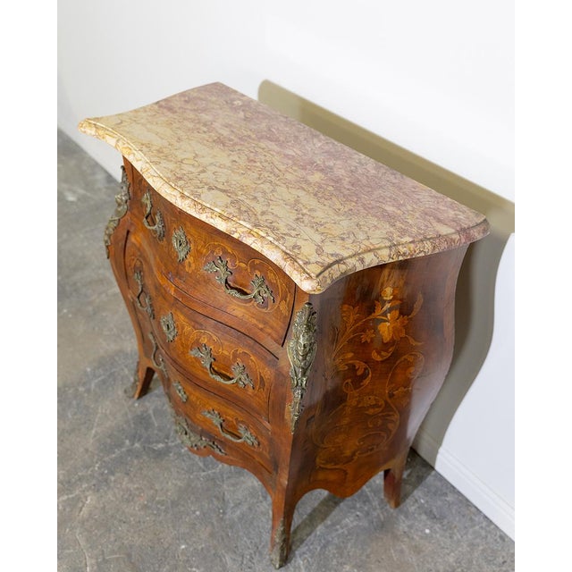 French Provincial 18th Century Louis XV Commode For Sale - Image 3 of 10