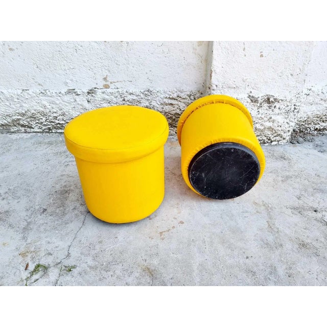 Set of Mid-Century Yellow Leather Poufs, Italy, 1980s For Sale - Image 11 of 12