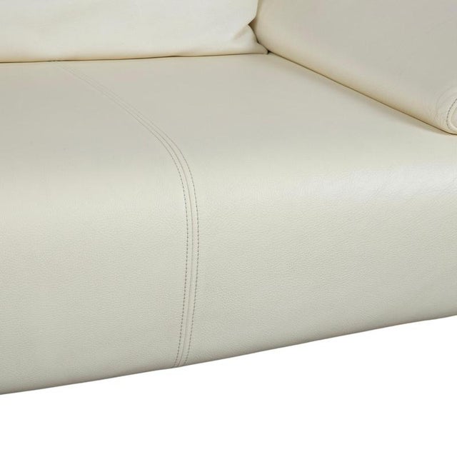 Leather Two-Seater Cream White Manual Function 1600 Sofa from Rolf Benz For Sale - Image 6 of 15