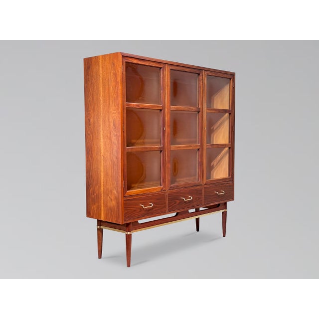 American of Martinsville Restored American of Martinsville Dania Bubble Glass China Cabinet Display Shelving by Merton Gershun For Sale - Image 4 of 13