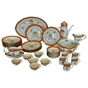 Armorial Service of Samson Chinese Export Porcelain for the American Market