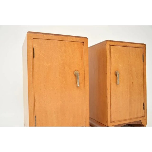 Art Deco Bedside Cabinets in Birds Eye Maple and Walnut, 1930s, Set of 2 For Sale - Image 9 of 12