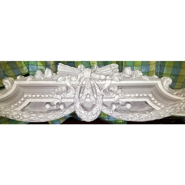 1920s Carving for Sur-la-Porte For Sale - Image 4 of 8