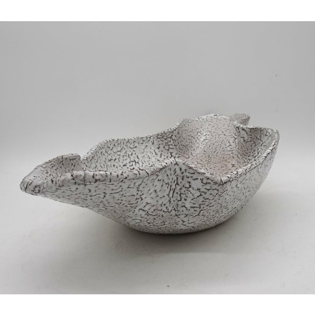 Large Ceramic Handkerchief Centerpiece in the style of Vallauris, 1970s For Sale - Image 15 of 18