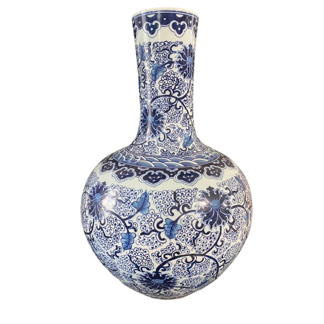 Chinoiserie Chinoiserie Blue & White Porcelain Onion Shape Chrysanthemum Vase 21" H For Sale - Image 3 of 10