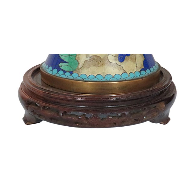 Metal Late 20th Century Chinese Cloisonne Table Lamps With Flowers & Butterfly in Cobalt Blue - a Pair For Sale - Image 7 of 10
