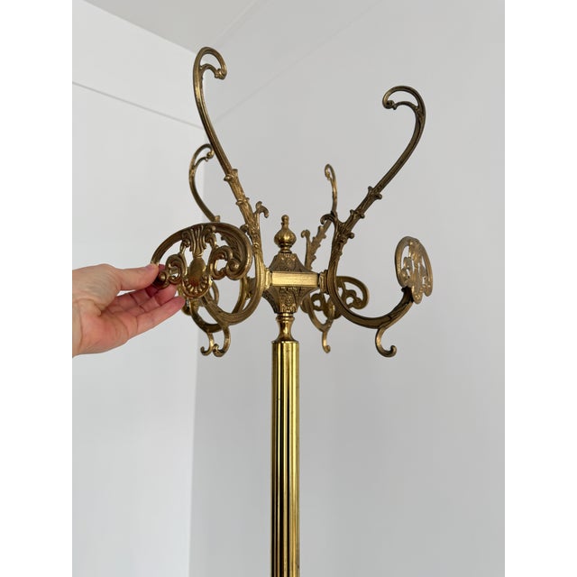 Vintage Italian Brass Hall Tree with Marble Sphere and Rotating Crown, 1960s For Sale - Image 6 of 18