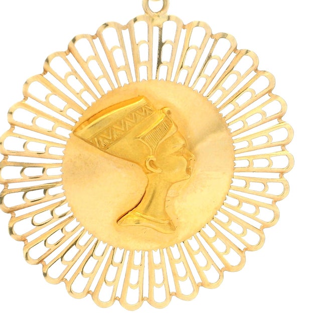 Vintage Italian 18k Gold Nefertiti Egyptian Revival Pendant For Sale - Image 9 of 11