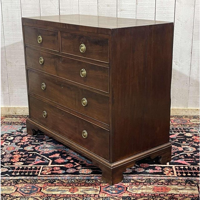 Antique English Mahogany Chest of Drawers, 1800s For Sale - Image 15 of 18