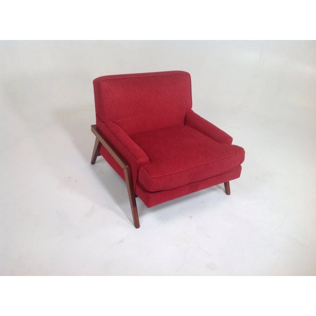 1970s Mid Century Modern Lounge Chairs. - Pair For Sale - Image 5 of 5